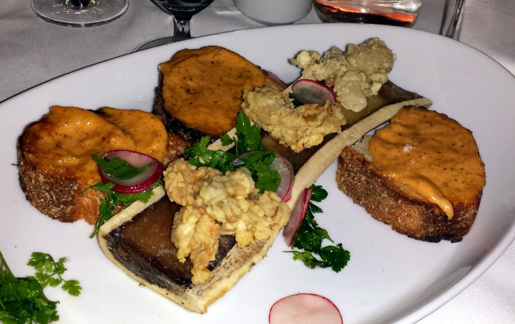 bone marrow with fried oyster